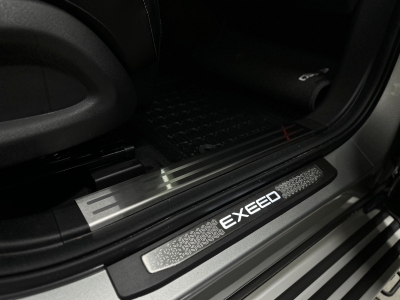 Накладки на пластиковые пороги (лист шлиф с полосой) 4шт для Exeed VX 2.0L 4WD 2023-н.в.