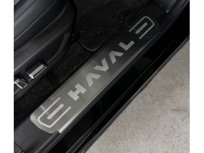Накладки на пластиковые пороги (лист шлифованный надпись Haval) 4шт для Haval F7X (2.0L 4WD) 2025-н.в.