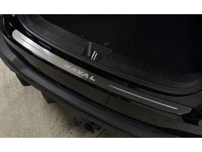 Накладка на задний бампер (лист шлифованный надпись Haval) дляHaval F7X (2.0L 4WD) 2025-н.в.
