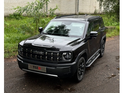 Пороги алюминиевые с пластиковой накладкой (карбон серые) 1720 мм для Haval H3 1.5 2WD 2024-н.в.