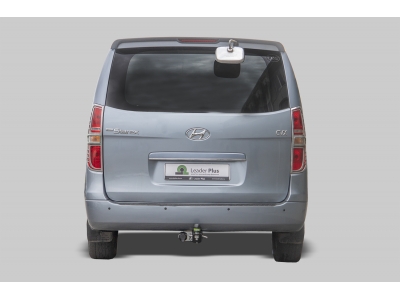 Фаркоп для Hyundai Starex 2008-2018, Hyundai H1 2008-2018, 2018-2023 съемное крепление шара под американский квадрат