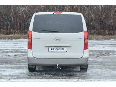 Фаркоп для Hyundai H1 2008-2018, 2018-н.в., Hyundai Starex 2008-2018 съемное крепление шара под американский квадрат