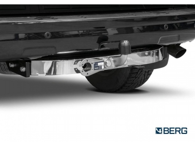 Фаркоп с нержавеющей накладкой для Toyota Land Cruiser Prado 120 2002-2009, Prado 150 (кроме Black Onyx) 2009-2023, Lexus GX470 2003-2009, Lexus GX460 2009-2023 фланцевое крепление шара