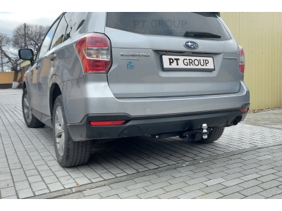 Фаркоп для Subaru Forester 2013-2018 съемное крепление шара под американский квадрат