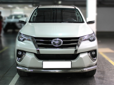 Защита переднего бампера одинарная d-76 для Toyota Fortuner 2020-н.в.