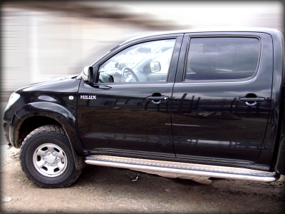 Пороги с листом d-60 Технотек для Toyota Hilux 2011-2015