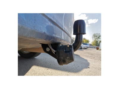 Фаркоп для Toyota Ipsum (ACM21, ACM26) 2001-2009, Toyota Avensis Verso 2001-2009 крепление шара на двух болтах