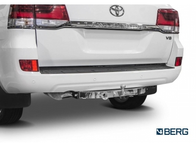 Фаркоп с нержавеющей накладкой Toyota Land Cruiser 200 (кроме Executive, TRD) 2007-2021, Lexus LX 2007-2022 фланцевое крепление шара