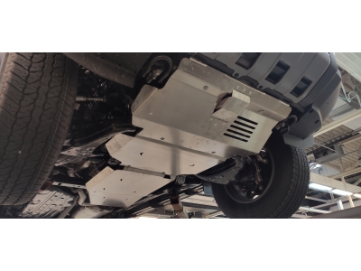 Защита картера, КПП и РК (алюминий 4 мм) для Toyota Land Cruiser Prado J250 2024-н.в. (V - 2.7 бензин, 2.4 бензин турбо) (4 части)