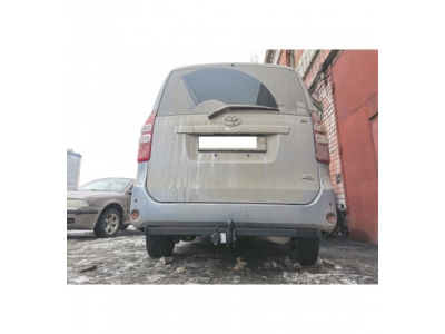 Фаркоп для Toyota Voxy 2007-2014, Toyota Noah 2007-2014 крепление шара на двух болтах