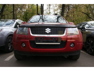 Защита радиатора Arbori черная сота 15 мм для Suzuki Grand Vitara 2008-2011