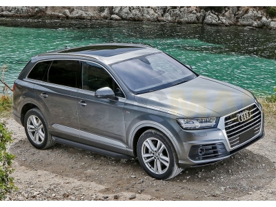 Пороги алюминиевые Rival Premium-Black для Audi Q7 2015-2021