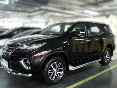 Защита штатного порога 43 мм Технотек для Toyota Fortuner 2017-2021
