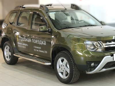 Пороги с площадкой алюминиевый лист 53 мм Технотек для Nissan Terrano 2014-2021