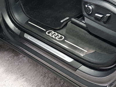 Накладки на пороги шлифованный лист лого Audi ТСС для Audi Q7 2015-2021