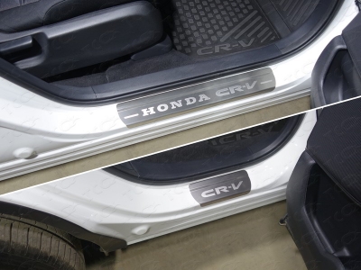 Накладки на пороги лист шлифованный надпись Honda CR-V 4 шт ТСС для Honda CR-V 2017-2021