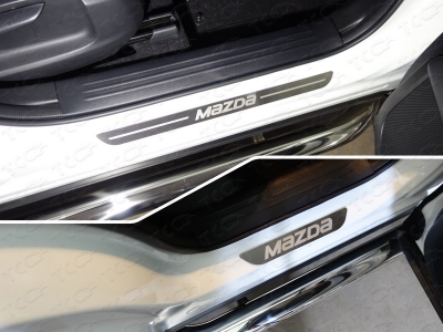 Накладки на пороги шлифованный лист надпись Mazda 4 штуки ТСС для Mazda CX-5 2018-2021