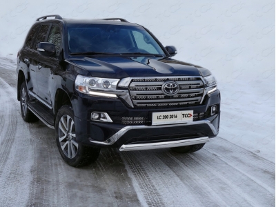 Защита передняя овальная короткая 75х42 мм ТСС для Toyota Land Cruiser 200 Executive 2016-2021