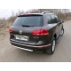 Пороги алюминиевые ТСС с накладкой чёрные для Volkswagen Touareg R-Line 2014-2017