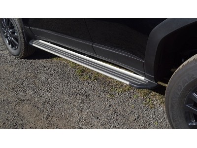 Пороги алюминиевые "Slim Line Silver" 1720 мм для Toyota Land Cruiser 250 Prado 2024-н.в.