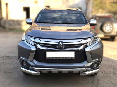 Защита переднего бампера d-76+60 с доп.накладками для Mitsubishi Pajero Sport 2016-2020