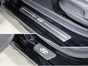 Накладки на пороги шлифованный лист логотип Hyundai 4 штуки для Hyundai Solaris № HYUNSOL17-13