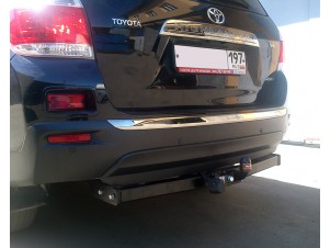 ТСУ Фаркоп Avtos на Toyota Highlander № TY 38