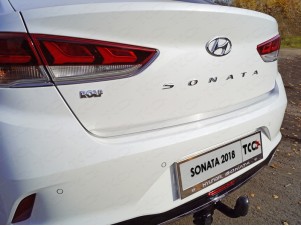 Накладка на крышку багажника шлифованный лист для Hyundai Sonata № HYUNSON18-11