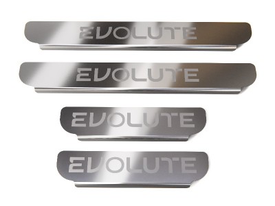 Накладки на пороги (лист шлифованный надпись EVOLUTE) 4шт ТСС для Evolute i-JOY 2022 – н.в.