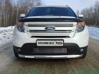 Защита передняя овальная короткая с ДХО 75х42 мм ТСС для Ford Explorer 2011-2015