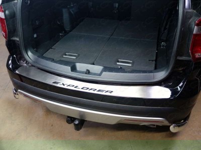 Накладка на задний бампер шлифованный лист надпись Explorer ТСС для Ford Explorer 2015-2017