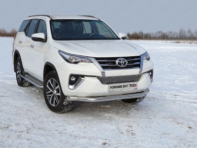 Защита переднего бампера 76 мм ТСС для Toyota Fortuner 2017-2020