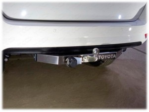 Фаркоп ТСС надпись Toyota для Toyota Fortuner № TCU00098