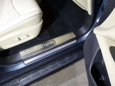 Накладки на пластиковые пороги лист шлифованный надпись QX60 ТСС для Infiniti QX60 2016-2021