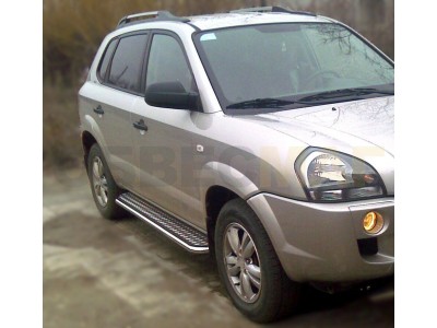 Пороги с площадкой алюминиевый лист 43 мм Технотек для Hyundai Tucson 2004-2010