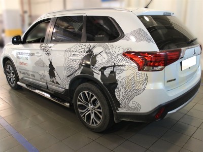 Пороги труба с накладками 76 мм Технотек для Mitsubishi Outlander 2015-2021