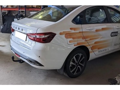 Фаркоп для Lada Vesta NG седан 2023-н.в. крепление шара на двух болтах