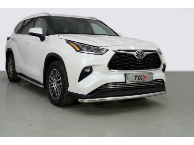 Защита переднего бампера 60 мм ТСС для Toyota Highlander 2020-2021