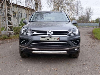 Защита передняя овальная 75х42 мм ТСС для Volkswagen Touareg R-Line 2014-2017