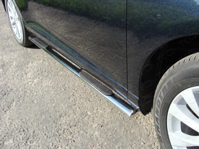 Пороги труба овальная с накладками 75х42 мм ТСС для Toyota Venza 2012-2017