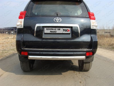 Защита заднего бампера овальная 75х42 мм ТСС для Toyota Land Cruiser 150 2009-2013