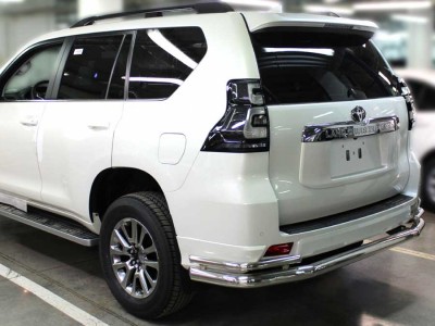Защита заднего  бампера  "волна" d-76+43 для Toyota Land Cruiser Prado 150 STYLE 2019 – н.в.