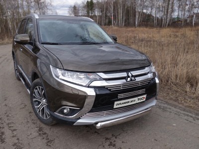 Защита передняя овальная 75х42 мм ТСС для Mitsubishi Outlander 2015-2018