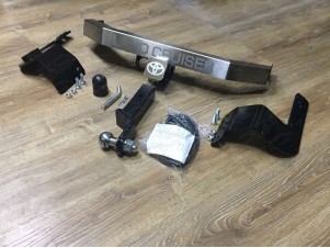 ТСУ Фаркоп ТСС надпись Land Cruiser, шар E нержавеющий для Toyota Land Cruiser 200 № TCU00049N