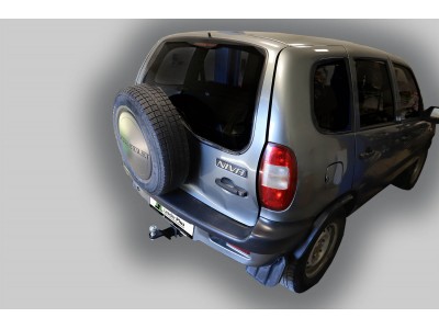Фаркоп для ВАЗ 2123 Chevrolet Niva / Шевроле Нива / Шнива 1999-2020, Lada Niva 2020-2021, Lada Niva Travel 2021-н.в. съемное крепление шара под американский квадрат