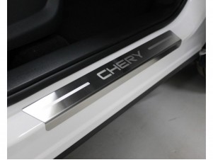 Накладки на пороги лист шлифованный надпись Chery 4 шт для Chery Tiggo 8 № CHERTIG820-11