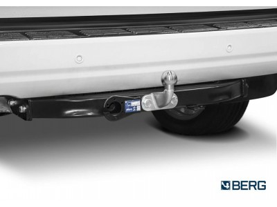 Фаркоп Toyota Land Cruiser 200 (кроме Executive, TRD) 2007-2021, Lexus LX 2007-2022 фланцевое крепление шара