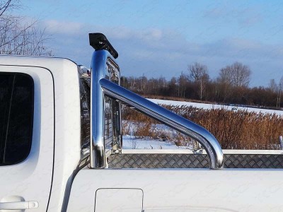 Защита кузова и заднего стекла со светодиодной фарой 76 мм ТСС для Volkswagen Amarok 2016-2021