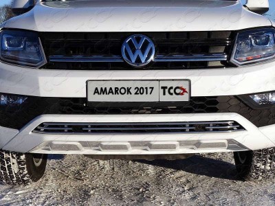 Накладка решётки радиатора 12 мм ТСС для Volkswagen Amarok 2016-2021