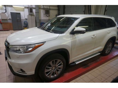 Пороги алюминиевые Brillant для Toyota Highlander 2014-2016